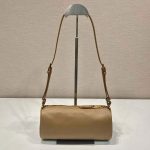 プラダ コピー レザー ミニバッグ ショルダーバッグ 1BC239_F0287 プラダ コピー レザー ミニバッグ ショルダーバッグ 1BC239_F0287
