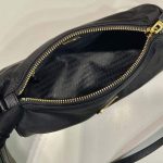 プラダ スーパーコピー Re-Nylon ポーチ ブラック 1NE058