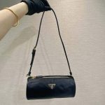 プラダ スーパーコピー Re-Nylon ポーチ ブラック 1NE058