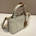 プラダ スーパーコピー ハンドバッグ ミニバッグ 1BA038_F0018 プラダ スーパーコピー ハンドバッグ ミニバッグ 1BA038_F0018
