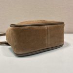 プラダ スーパーコピー ダーリン スエード ハンドバッグ 1BA451 プラダ スーパーコピー ダーリン スエード ハンドバッグ 1BA451
