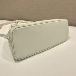 プラダ スーパーコピー ミディアム サフィアーノレザーバッグ 1BA457_F0K74 プラダ スーパーコピー ミディアム サフィアーノレザーバッグ 1BA457_F0K74