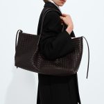 ボッテガヴェネタ コピー トートバッグ ラージ ピナコテーカ 817166 ボッテガヴェネタ コピー トートバッグ ラージ ピナコテーカ 817166