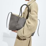 ボッテガヴェネタ スーパーコピー ラージ ピナコテーカ 817166 ボッテガヴェネタ スーパーコピー ラージ ピナコテーカ 817166