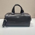 プラダ スーパーコピー メンズ ナッパレザー ダッフルバッグ 2VC046 プラダ スーパーコピー メンズ ナッパレザー ダッフルバッグ 2VC046