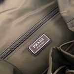 プラダ コピー スピードロック Re-Nylon レザー バックパック 2VZ123 プラダ コピー スピードロック Re-Nylon レザー バックパック 2VZ123