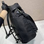 プラダ スーパーコピー Re-Nylon xレザー バックパック 2VZ108 プラダ スーパーコピー Re-Nylon xレザー バックパック 2VZ108