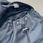 プラダ スーパーコピー Re-Nylon xレザー バックパック 2VZ108 プラダ スーパーコピー Re-Nylon xレザー バックパック 2VZ108